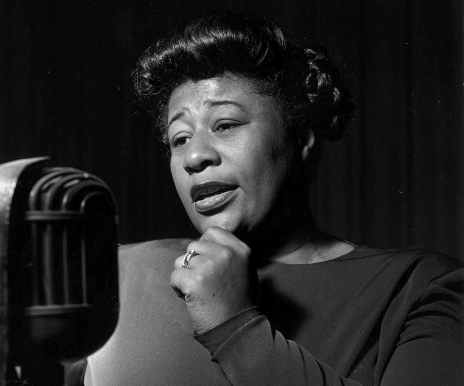 Remembering Ella Fitzgerald The First Black Artist To Win A Grammy Theafricandream